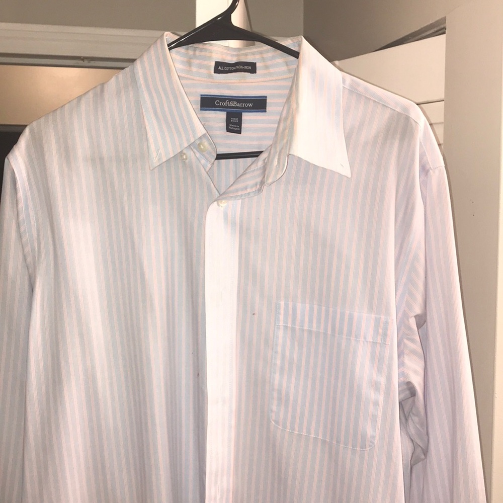 Men’s L Stripe dress shirt